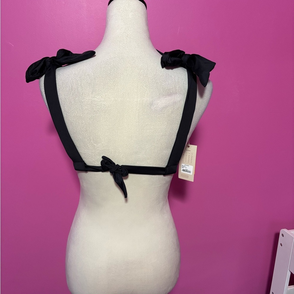 Palmacea ladies designer black “Arcilla” Bikini Top NWT! - Picture 4 of 9